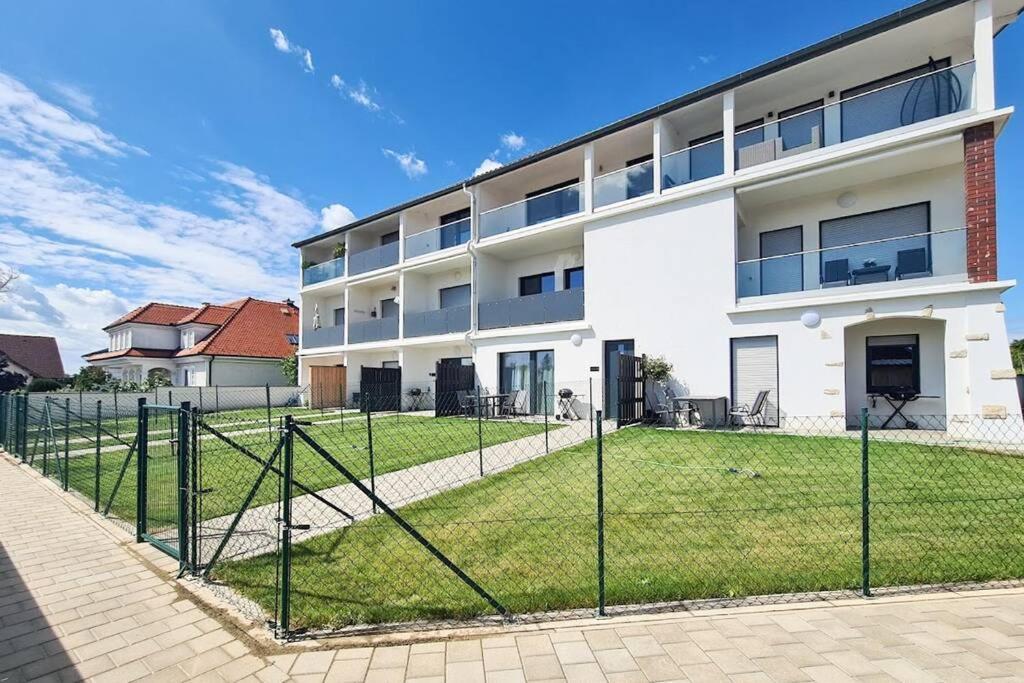 Family Suite Mörbisch am See Eksteriør billede